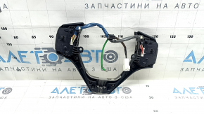 Кнопки управления на руле Toyota Rav4 16-18