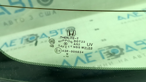 Стекло заднее Honda Accord 13-17
