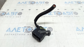 Фишка на блок ECU компьютер двигателя Toyota Rav4 16-18 hybrid hybrid AWD малая