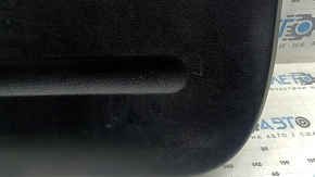 Обшивка двери багажника нижняя Toyota Rav4 13-18 черная, царапины, потерта