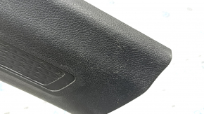Prag interior spate dreapta Jeep Grand Cherokee WL 22-26 negru, suport rupt, zgârieturi