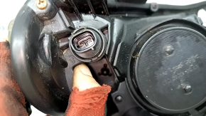 Фара передняя левая в сборе Toyota Rav4 16-18 LED, под полировку
