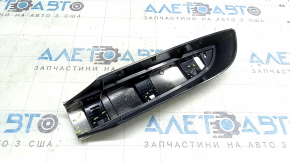 Накладка продольного рейлинга задняя правая Toyota Rav4 13-16 2 части, сломаны крепления, сломаны защелки
