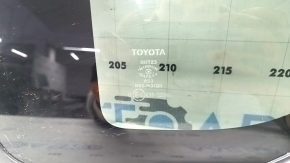 Форточка глухое стекло задняя левая Toyota Rav4 13-18 с хром молдингом