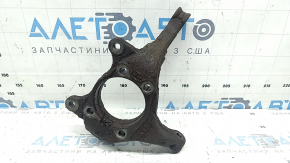 Цапфа передняя левая Toyota Rav4 13-18 ржавая