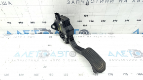 Педаль газа Toyota Rav4 13-18