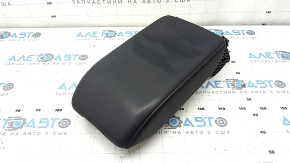 Подлокотник Honda Accord 23-26 кожа черная, серая строчка