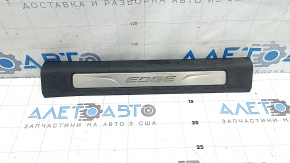 Накладка порога передняя правая Ford Edge 19-24 черная с хром, подсветкой, царапины