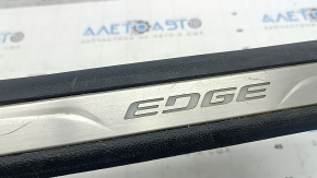 Накладка порога передняя правая Ford Edge 19-24 черная с хром, подсветкой, царапины