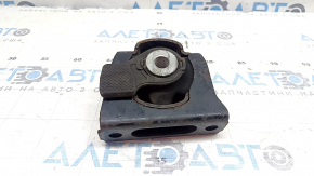 Подушка двигателя передняя Toyota Rav4 16-18 hybrid, ржавая
