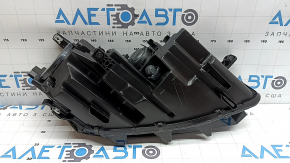 Фара передняя левая VW Passat b8 16-19 USA галоген
