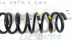 Пружина задняя правая Honda Accord 13-17 hybrid, жесткость 2 желтые, белая