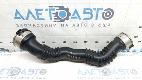 Патрубок интеркулера нижний Kia Sportage 23-26 HEV