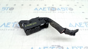 Фишка на блок ECU компьютер двигателя Kia Sportage 23-26 HEV красная