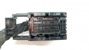 Фишка на блок ECU компьютер двигателя Kia Sportage 23-26 HEV красная