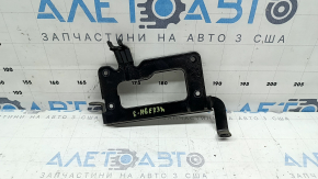 Кронштейн блока ECU компьютера двигателя Kia Sportage 23-25 HEV