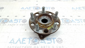 Butuc stânga spate Kia Sportage 23-26 HEV AWD ruginit