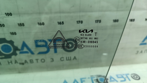 Стекло двери передней левой Kia Sportage 23-25