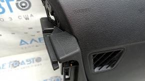 Торпедо передняя панель с AIRBAG Kia Sportage 23-25 черная, с каркасом, царапины