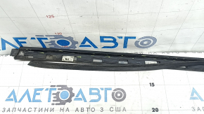 Молдинг лобового стекла левый Infiniti QX50 19-25 отклеен уплотнитель
