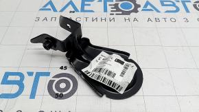 Кронштейн переднего нижнего усилителя левый Chevrolet Malibu 13-15