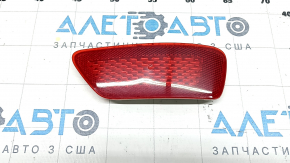 Отражатель задний правый Jeep Grand Cherokee WK2 11-22