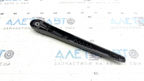 Поводок дворника задний Mercedes H247 GLA 20-26 с заглушкой