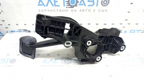 Педаль тормоза Mercedes H247 GLA 20-26 с датчиком