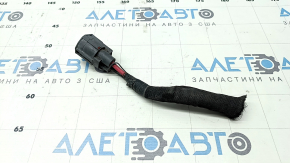 Фишка на диффузор кожух радиатора Jeep Grand Cherokee WK2 11-22 3.6 5.7 с большим мотором