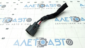Фишка на диффузор кожух радиатора Jeep Grand Cherokee WK2 11-22 3.6 5.7 с большим мотором