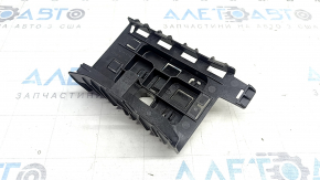 Кронштейн на THEFT CENTRAL LOCKING CONTROL MODULE Mercedes H247 GLA 20-26