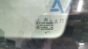 Форточка глухое стекло задняя правая Mercedes H247 GLA 20-26 тонировка, хром