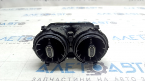 Дефлектор воздуховода центральной консоли Mercedes H247 GLA 20-26