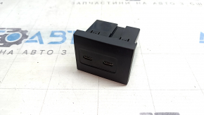 USB HUB Mercedes H247 GLA 20-23 задний, 2 type-C
