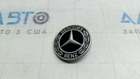 Эмблема капота Mercedes H247 GLA 20-26 черная