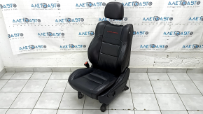 Водительское сидение Jeep Grand Cherokee WK2 17-20 с airbag, электро, кожа черное с красной строчкой, подогрев, перфорация, Trailhawk, примято, потерто