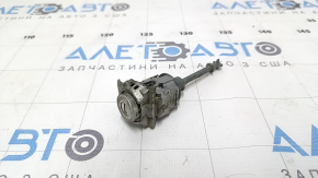 Личинка замка двери передней левой Toyota Rav4 13-18 под keyless, без ключей