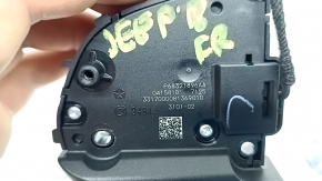 Кнопки управления на руле правые Jeep Grand Cherokee WK2 14-22 под радар