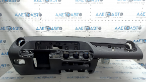 Торпедо передняя панель с AIRBAG Mercedes H247 GLA 20-26 черная