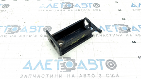 Кронштейн крюка переднего бампера левый Jeep Grand Cherokee WK2 12-22