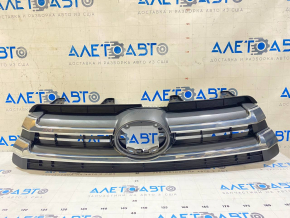 Решетка радиатора grill Toyota Highlander 17-19 хром