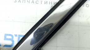 Молдинг двери верхний задний правый Lincoln MKZ 13-16 хром с уплотнителем стекла, потерт