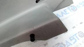 Накладка задней стойки левая Buick Encore 13-15 серая без airbag, царапина
