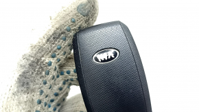 Ключ Kia Niro 17-22 HEV, PHEV Smart key, 4 кнопки, потерта эмблема, отсутствует фиксатор жала, царапины