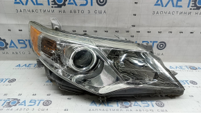 Фара передняя правая Toyota Camry v50 12-14 usa XLE, облез лак, сколы
