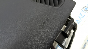 Торпедо передняя панель с AIRBAG Kia Niro 17-19 HEV, PHEV черная, без центрального динамика, с пищалками, дефлекторами, датчиком света, примята