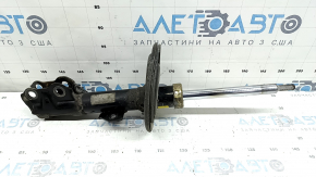 Амортизатор передний левый Toyota Camry v50 12-13 usa LE, XLE