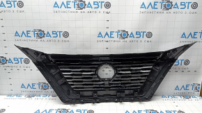 Решетка радиатора grill Nissan Rogue 21-23 без камеры