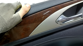 Panou ușă spate stânga negru pentru Lincoln MKZ 17-20 cu inserție din piele neagră, cotieră din piele neagră, inserție din lemn maro lucios, tweeter Revel, iluminat, cu mâner, inserție din lemn crăpat