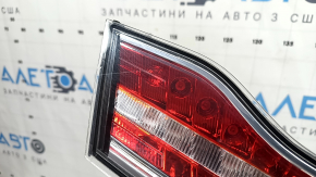 Фонарь внутренний крышка багажника центральный Lincoln MKZ 13-20 царапины